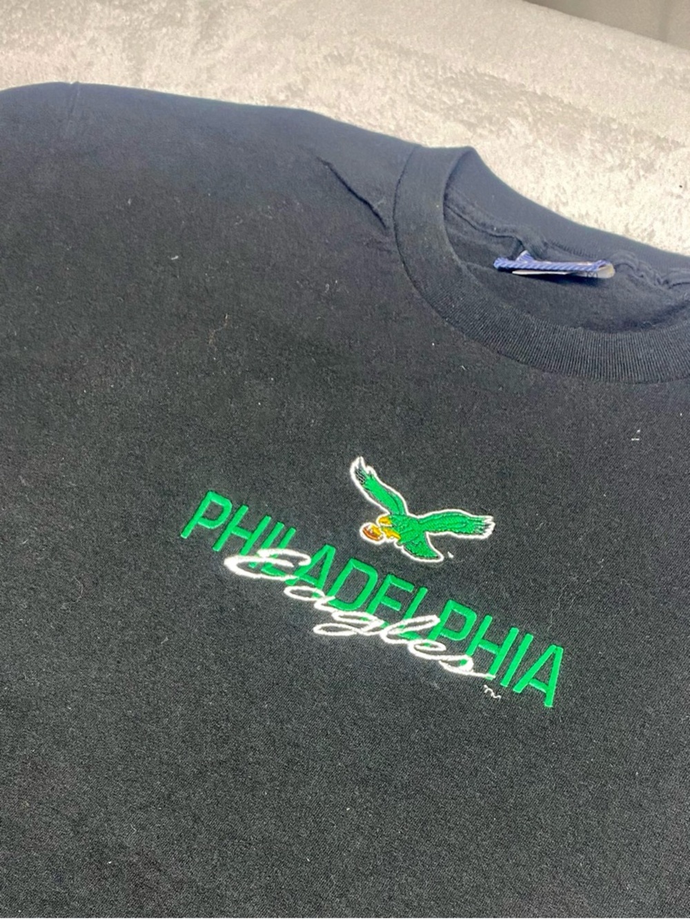 Vintage Lee Sports Philadelphia Eagles Embroidered T Shirt Size Xl